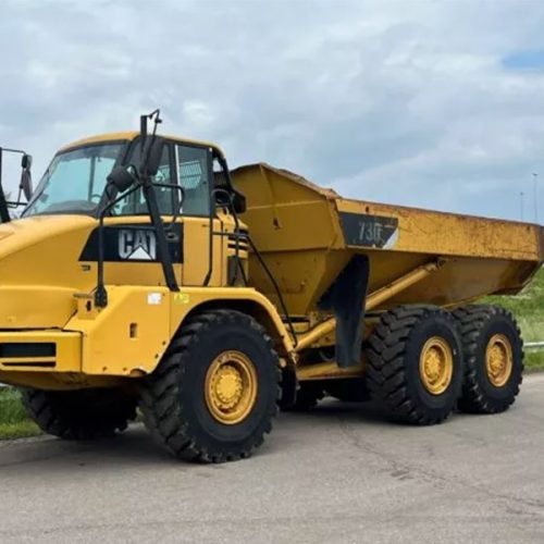 Caterpillar 730